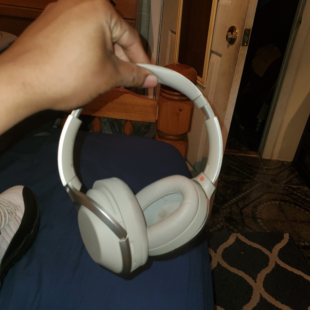 Sony wh-1000xm2
